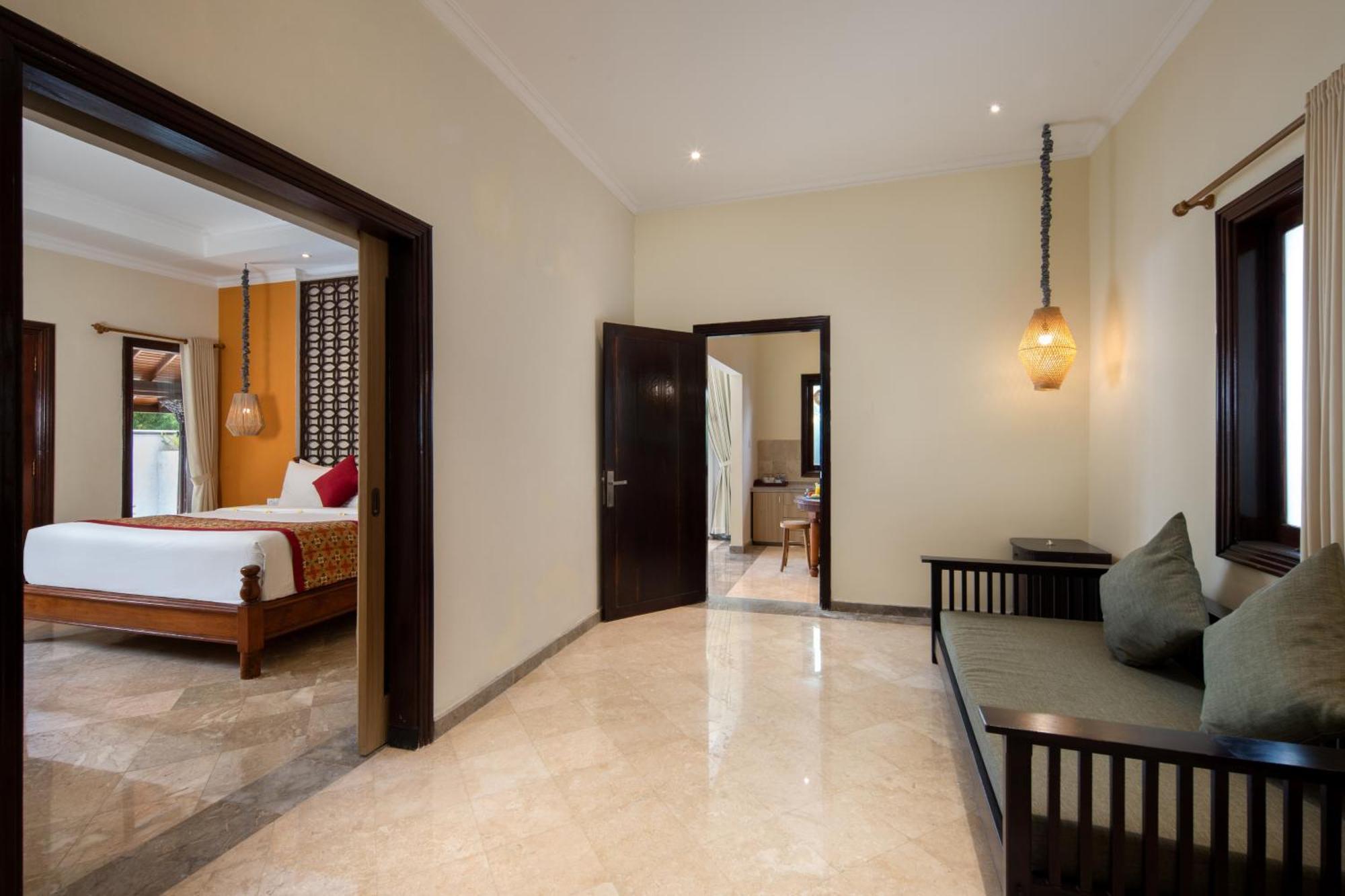 The Club Villas Seminyak Exterior photo