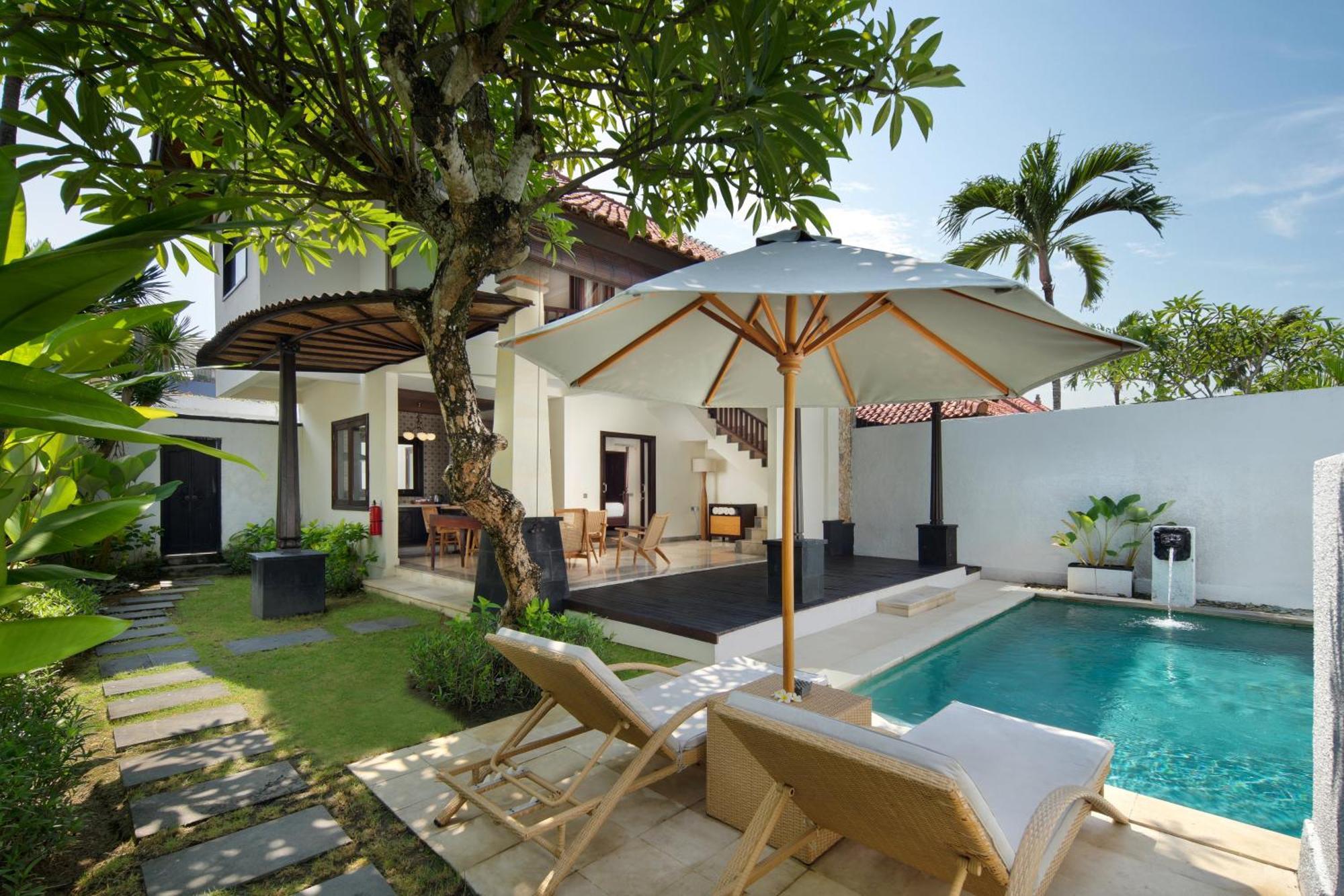 The Club Villas Seminyak Exterior photo